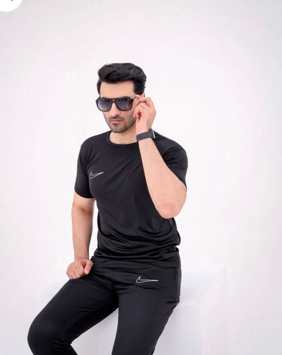 Mens NIKE BLACK Dri fit Tracksuit suit