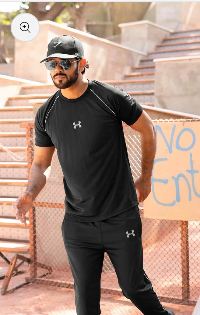 Mens Under Armour Dri fit Tracksuit suit